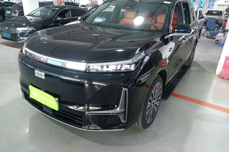 Used Geely Galaxy M9 2025 Model 210km Four-Wheel-Drive Leading Edition