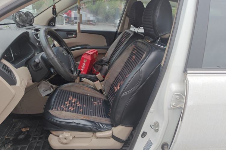 Used Kia Sportage 2013 2.0L Manual Two-Wheel Drive GL Trim Left Front Seat