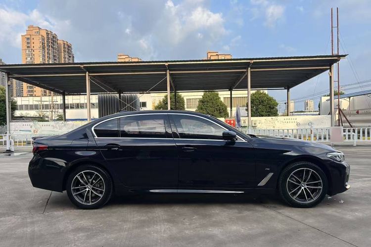 Used BMW 5 Series 2022 Second Facelift 525Li M Sport Package