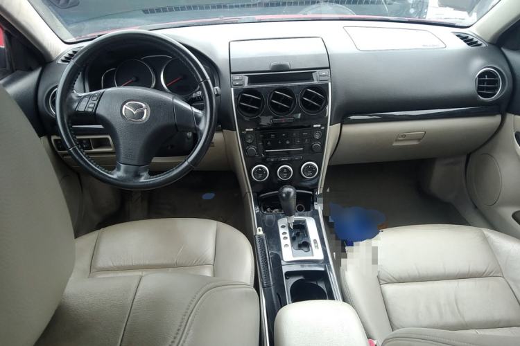 Used Mazda 6 2007 2.0L Automatic Ultra-Luxury Version Center Console