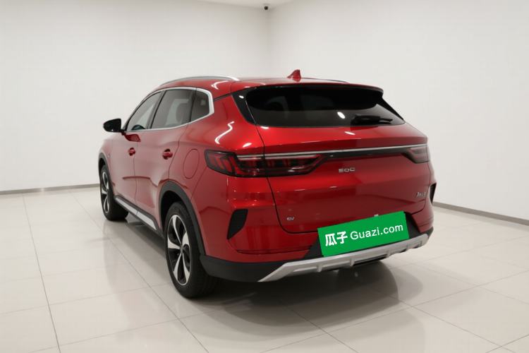 Used BYD Song PLUS New Energy 2021 EV Flagship Model Exterior 3