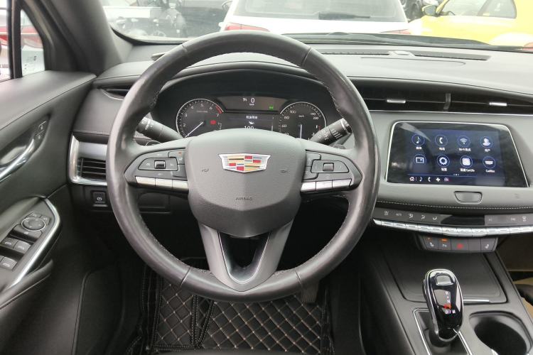 Used Cadillac XT4 2021 28T Two-Wheel Drive Luxury Version
