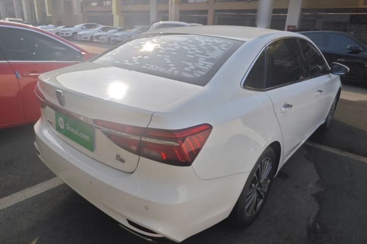 Used Roewe i6 2020 PLUS 1.6L CVT 4G Connected Glory Flagship Edition
