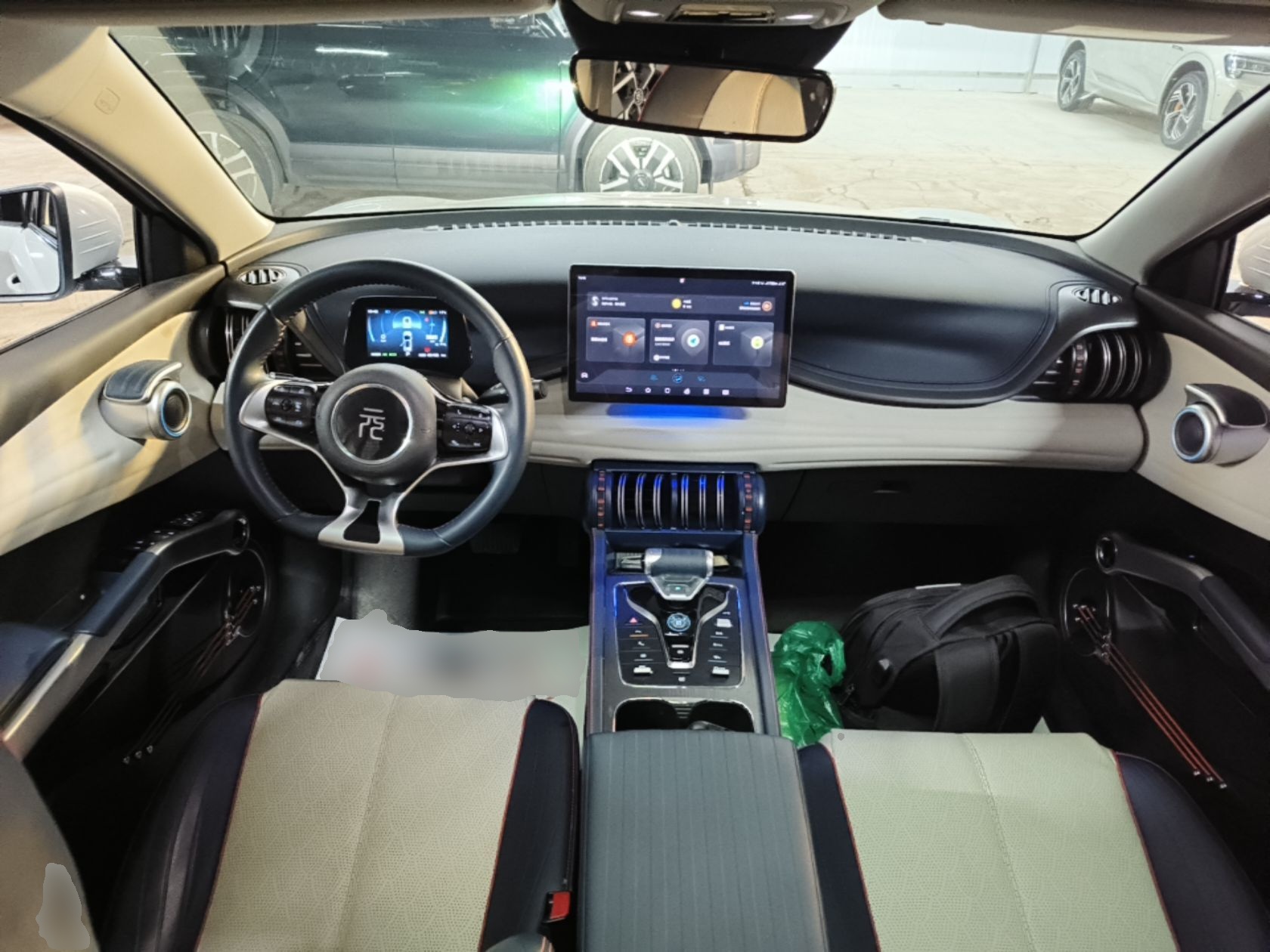 BYD Yuan PLUS 2022 510 km Flagship Version — снимка 12