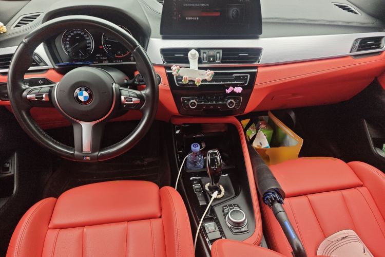 Used BMW X2 2021 sDrive25i Luxury Model with M Sport Package Center Console