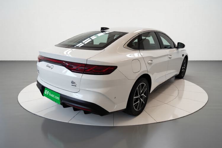 Used BYD Qin L 2025 DM-i Smart Drive 120KM Superior Model Rear Right 45 Deg