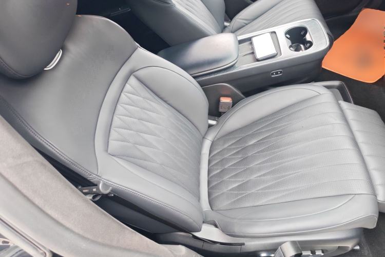 Used EXEED Star Era ET 2024 Extended-Range 240 Ultra All-Wheel Drive Right Front Seat