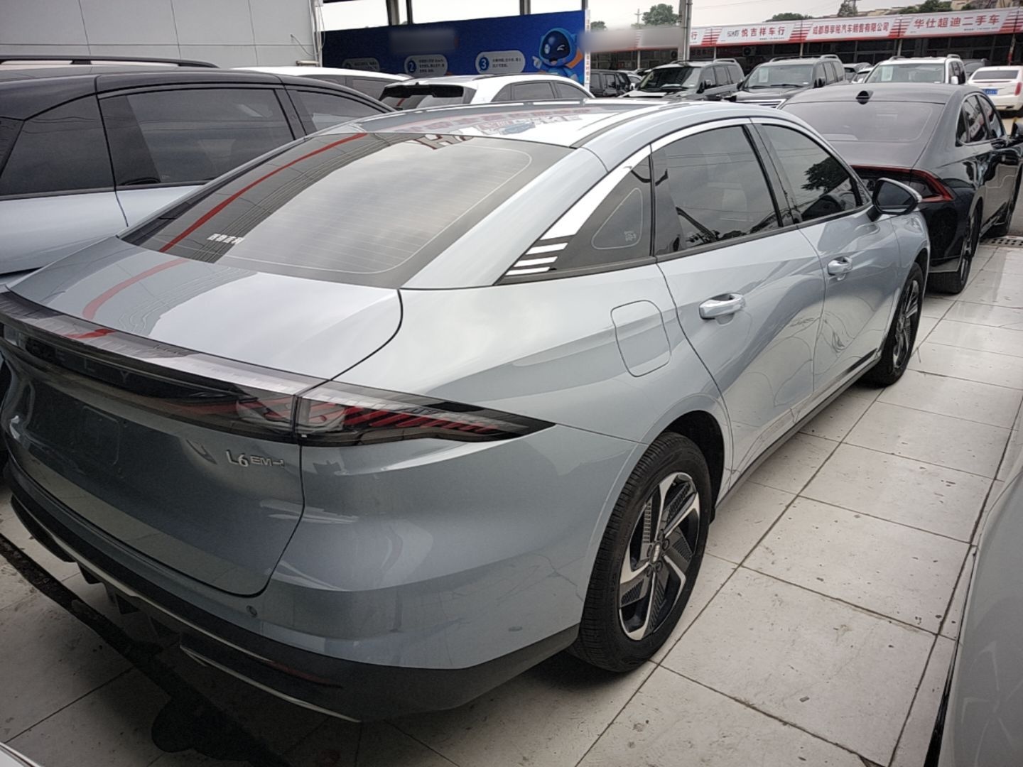 Geely Galaxy L6 2025 EM-i 140km Explorer+ Edition — снимка 6