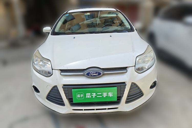 Used Ford Focus 2012 Sedan 1.6L Automatic Comfort Model
