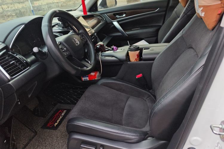 Used Honda Avancier 2017 240TURBO Two-Wheel Drive Elite Edition
