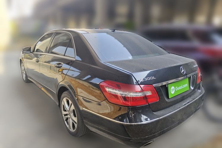 Used Mercedes-Benz E-Class 2009 E 300 Fashion Model

