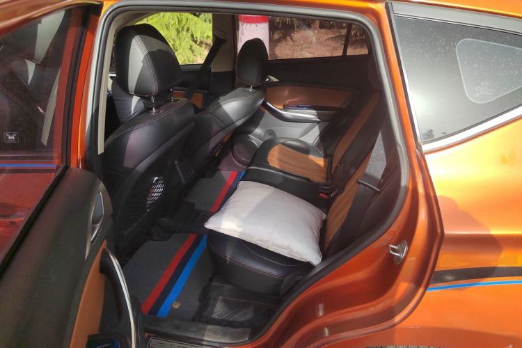 Used BYD Song 2016 1.5TI Manual Luxury Model Left Rear Seat