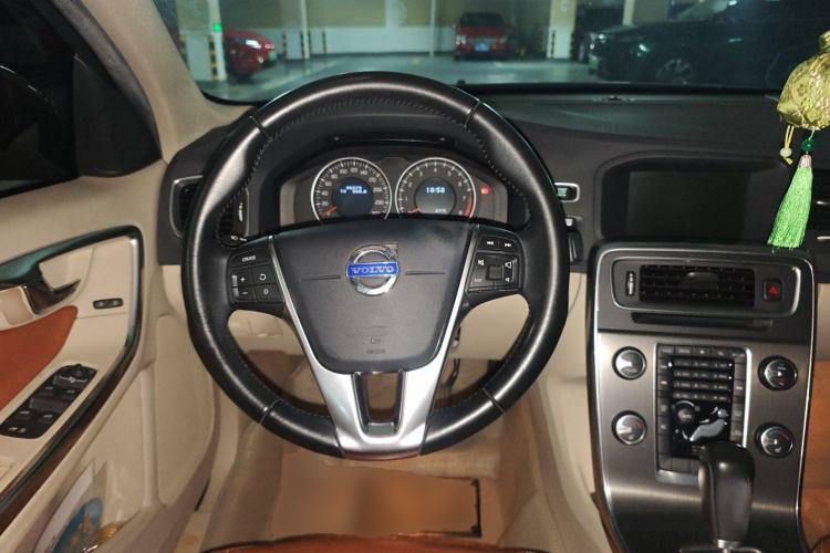 Used Volvo S60 2012 T5 Zhiya Edition