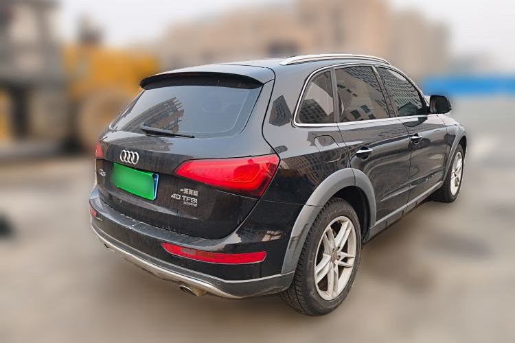 Used Audi Q5 2017 Plus 40 TFSI Technology Model

