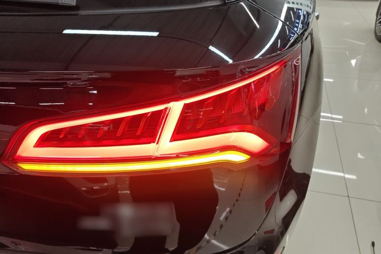 Used Audi Q5L 2020 45 TFSI Prestige Fashion Model Right Rear Taillight