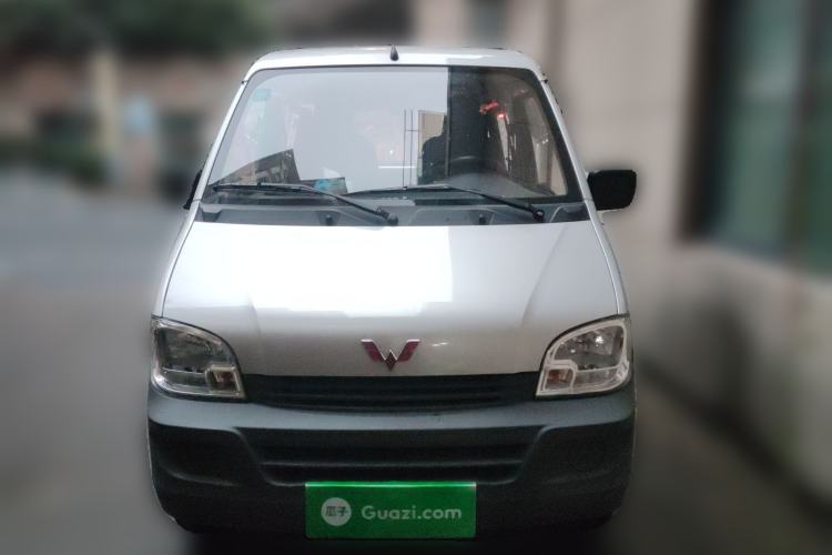 Used Wuling Zhiguang 2023 1.5L Practical Version 5/7 Seats
