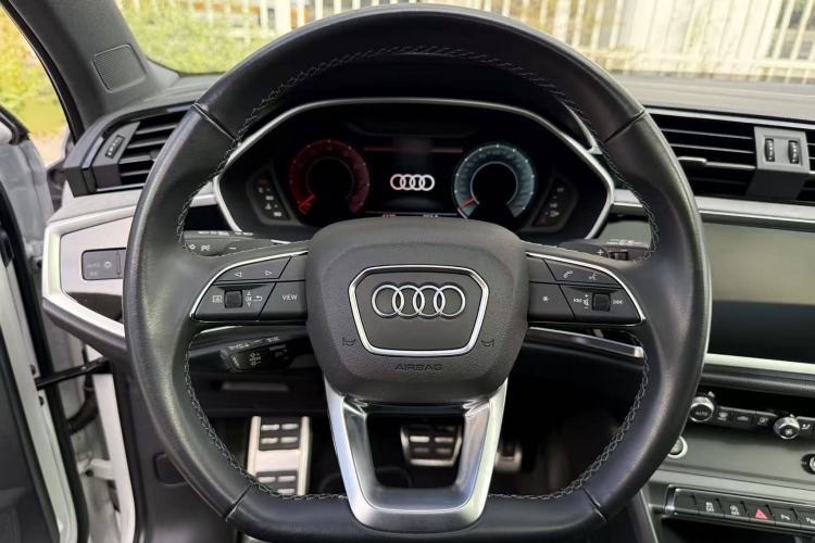 Used Audi Q3 2024 35 TFSI Fashion Dynamic Edition