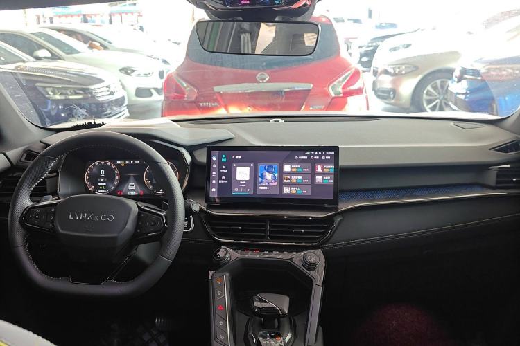 Used Lynk & Co 06 2023 Remix 1.5T Hero
