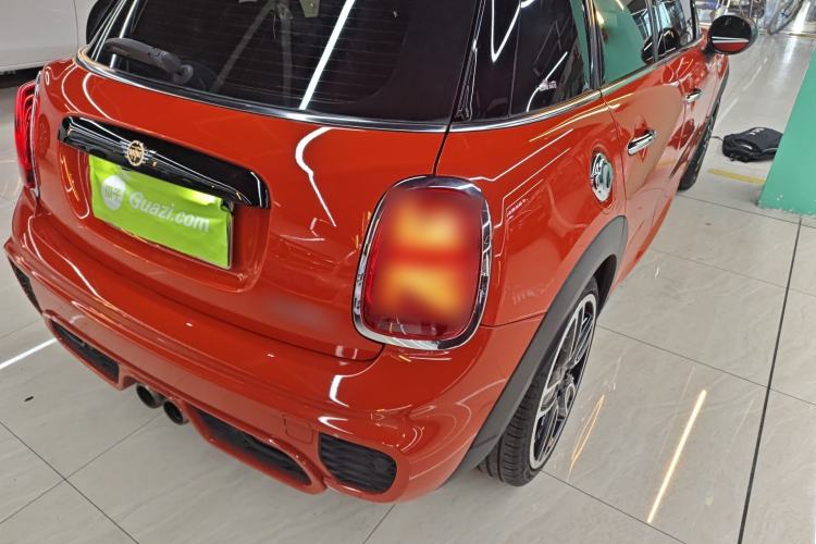 Used MINI 2018 2.0T COOPER S Racing Edition 5-door model Right Rear Taillight