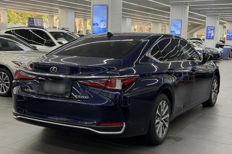 Used Lexus ES 2023 200 Excellence Edition Exterior 3