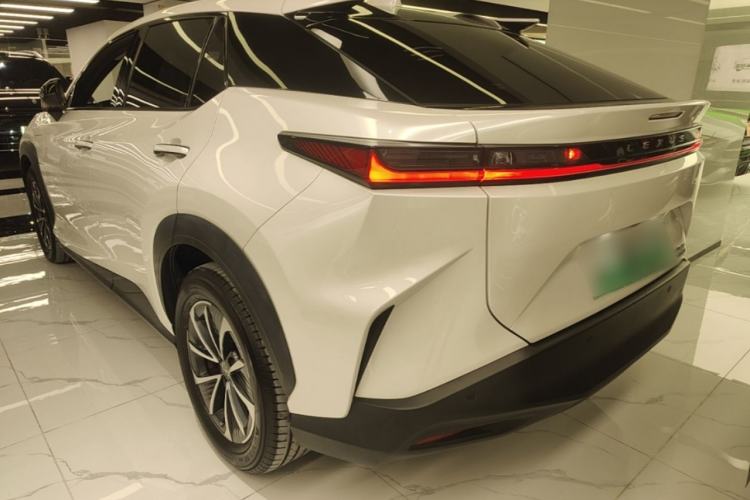 Used Lexus RZ 2023 450e All-Wheel Drive Luxury Edition