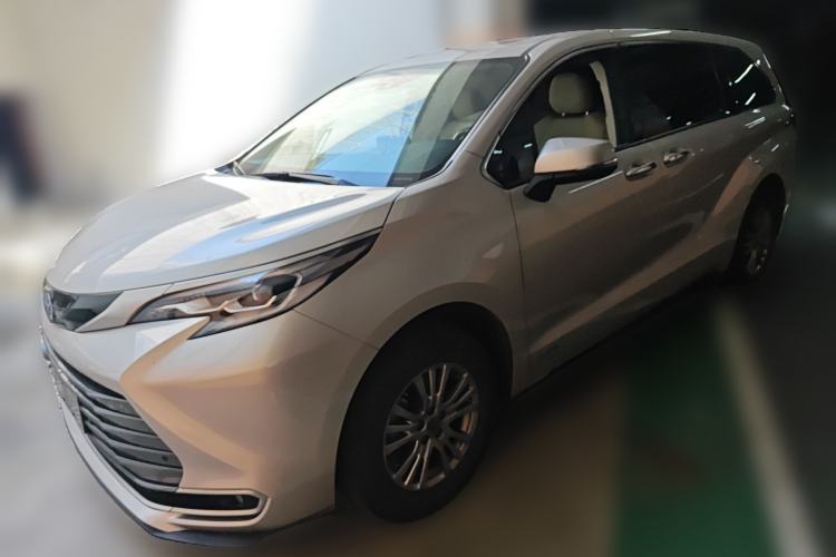 Used Toyota SIENNA 2021 2.5L Hybrid Luxury Edition