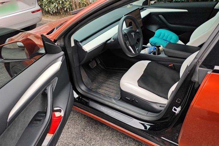 Used Tesla Model 3 2022 Rear-Wheel-Drive Version