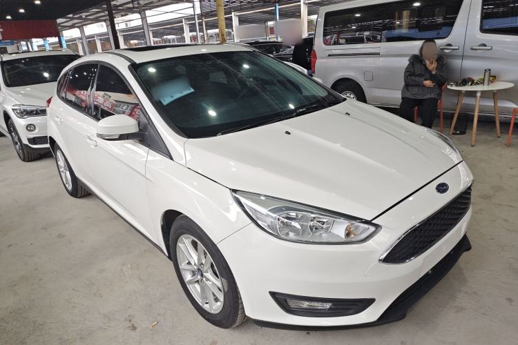 Used Ford Focus 2018 Hatchback Classic 1.6L Automatic Trendy SmartDrive Edition