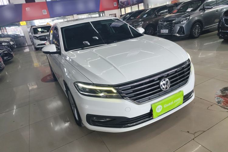 Used Volkswagen Lavida 2019 1.5L Automatic Comfort Edition China VI Standard Front Right 45 Deg