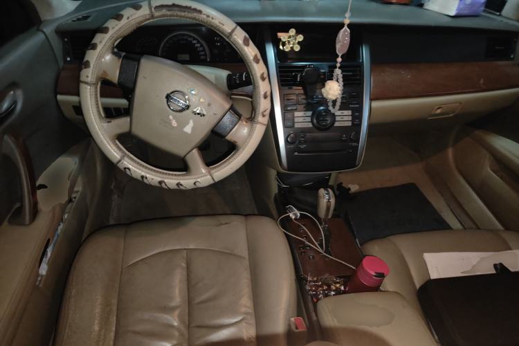 Used Nissan Teana 2006 230JK-S Comfort Sunroof Center Console