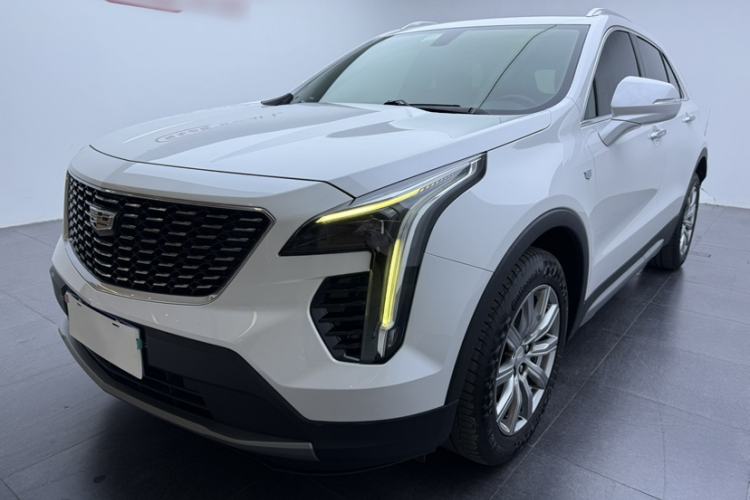 Used Cadillac XT4 2020 Revised Version 28T Two-Wheel Drive Leading Edition Front Left 45 Deg