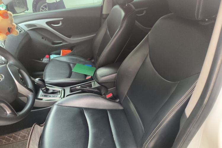 Used Hyundai Elantra (5th Generation / Langdong) 2015 1.6L Automatic Leading Model