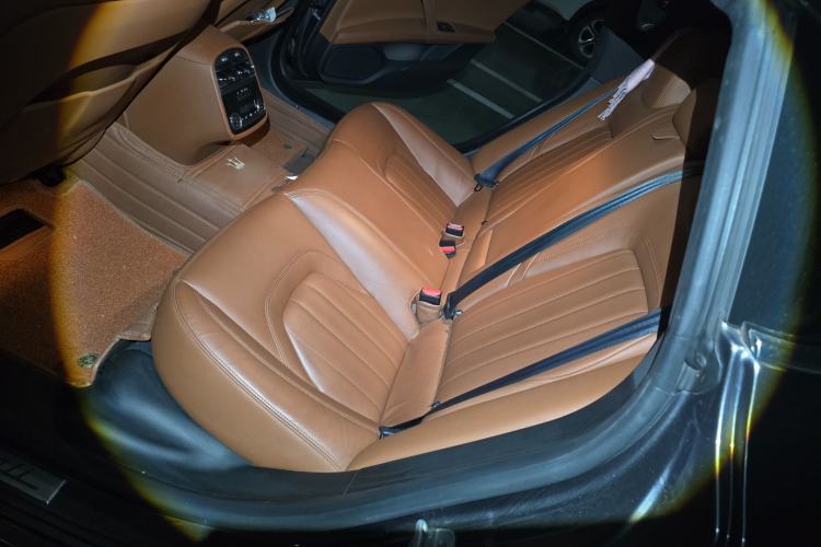 Used Maserati President 2018 3.0T Standard Edition Left Rear Seat