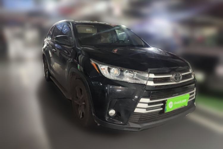 Used Toyota Highlander 2018 2.0T Four-Wheel Drive Luxury Version 7 Seats China VI Standard
