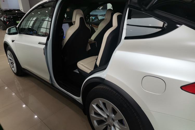 Used Tesla Model X 2019 Long-Range Version
