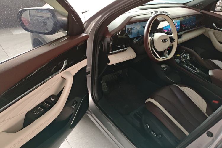 Used Geely Auto Monjaro L 2021 2.0TD DCT EVO Two-Wheel Drive Prestige Version Driver Seat