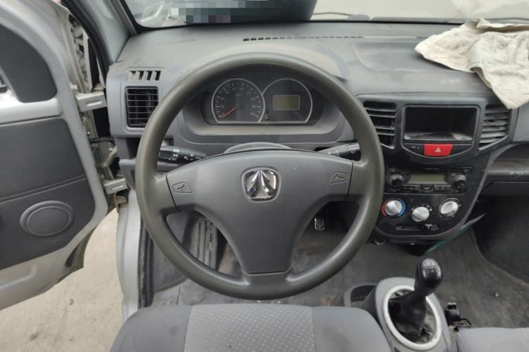 Used BAIC Weiwang 306 2016 1.2L Basic Version 7 Seats A12 China IV Emission Standard
