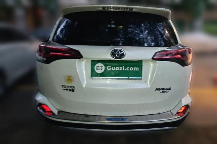 Used Toyota RAV4 2016 2.5L Automatic 4x4 Elite Edition
