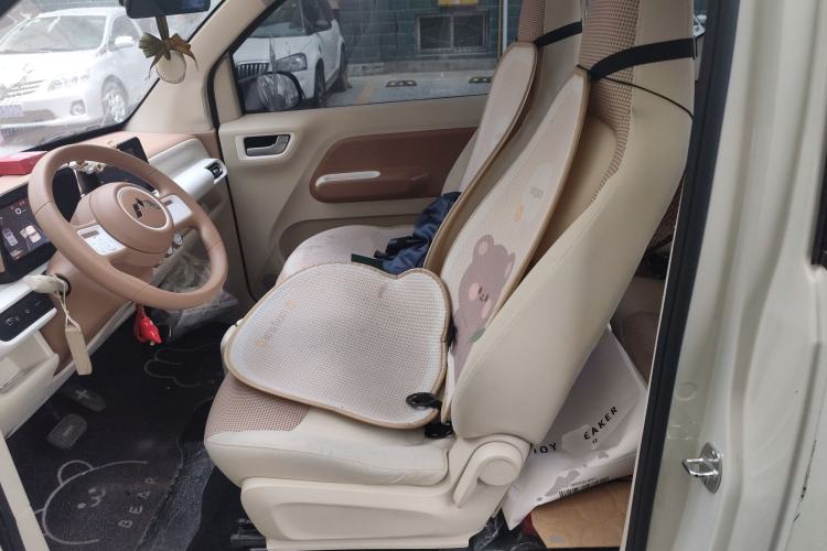 Used Wuling Hongguang MINIEV 2024 3rd Generation 170 km Left Front Seat