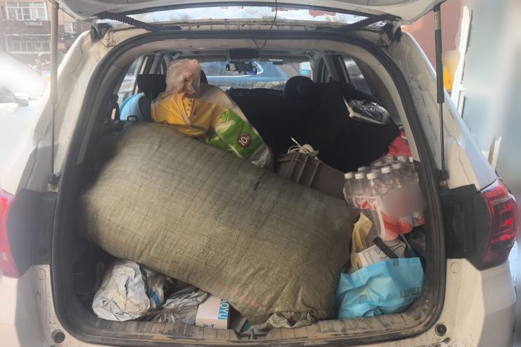 Used Haval H6 2014 Sport Edition 2.0T Diesel Manual Two-Wheel-Drive Elite Model Trunk