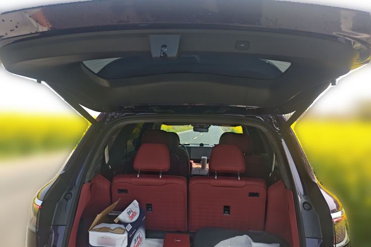 Used Hima AITO M8 2025 Extended-Range Max+ Version 53.4 kWh 6-Seater Edition Trunk