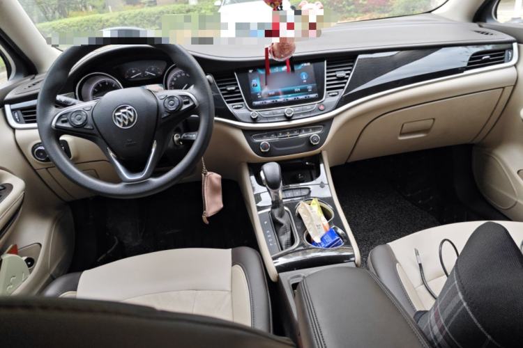 Used Buick Verano 2017 Sedan 15S Automatic Leading Model Center Console