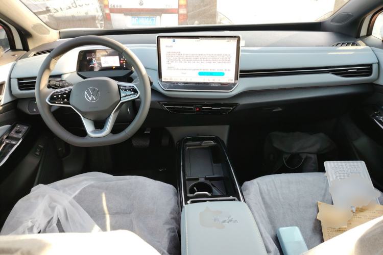 Used Volkswagen ID.4 X 2025 Smart Version Pure & Intelligent Enjoyment Edition
