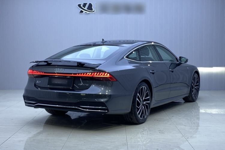 Used Audi A7 2024 45 TFSI Prestige Edition
