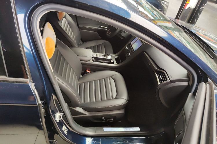 Used Ford Mondeo 2018 EcoBoost 180 Smart Control Fashion Model China VI Standard
