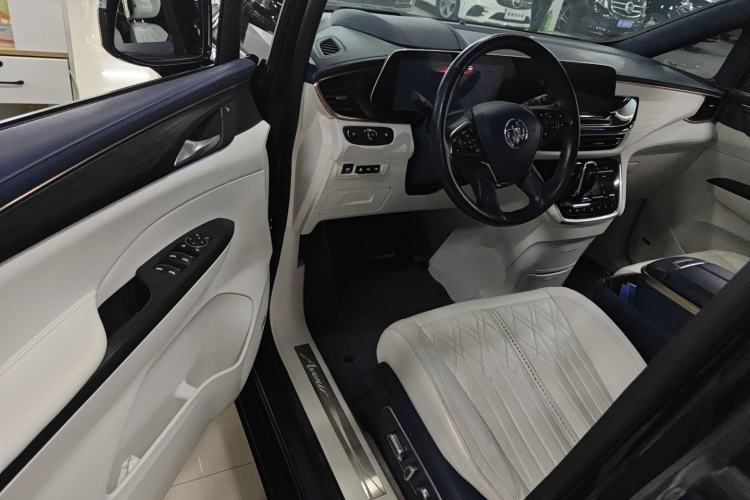 Used Buick GL8 2020 Avenir Avia Four-Seat Luxury Edition