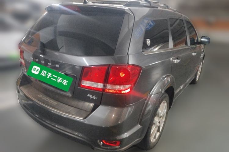 Used Dodge Journey 2013 2.4L Two-Wheel Drive Luxury Version
