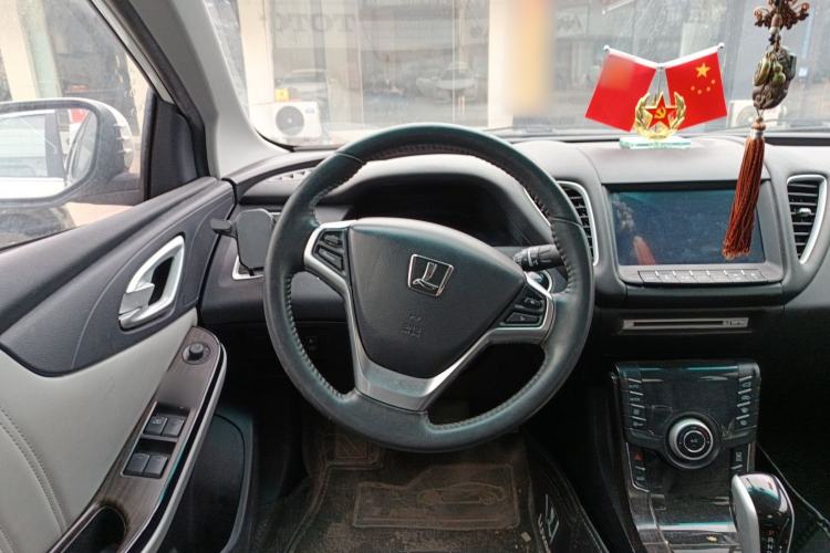 Used Luxgen 5 2015 1.8T Automatic ZhiZun Model
