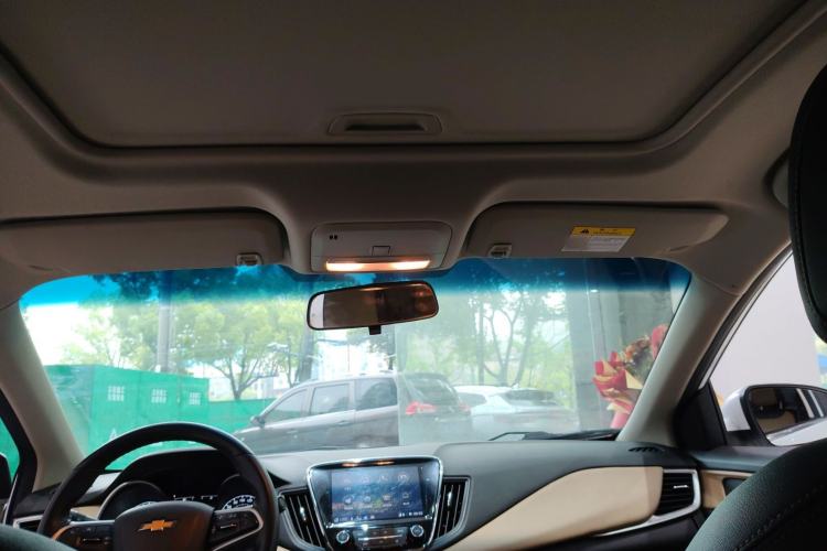 Used Chevrolet Monza 2022 320 Automatic Enjoyment Sunroof Version Headliner