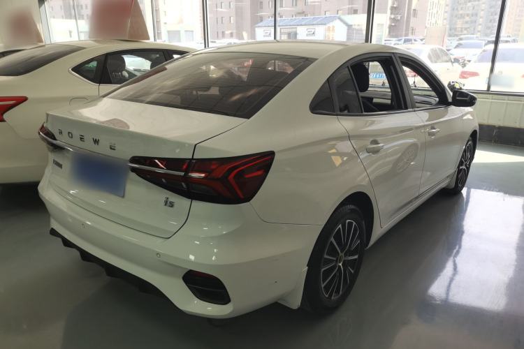 Used Roewe i5 2021 1.5L CVT Platinum Edition Rear Right 45 Deg